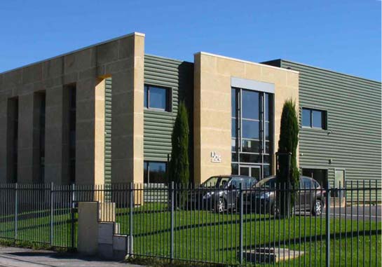 bâtiment industriel